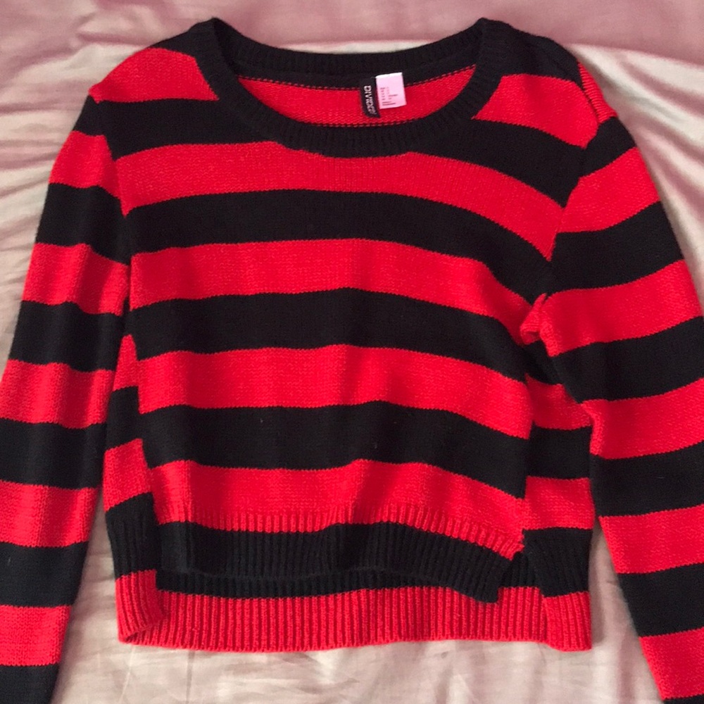 Cropped Sweater